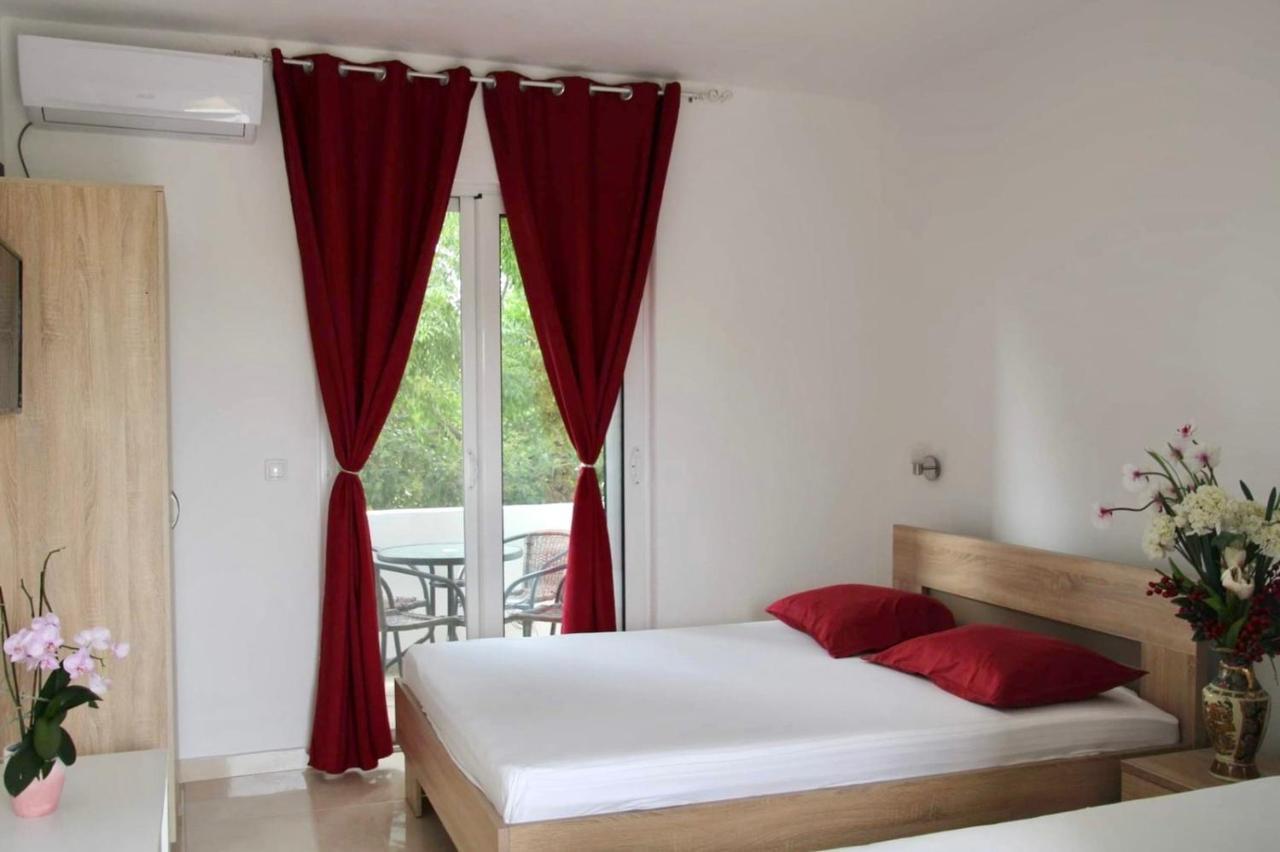 Mar Nero Apartments Bregvija Exteriér fotografie
