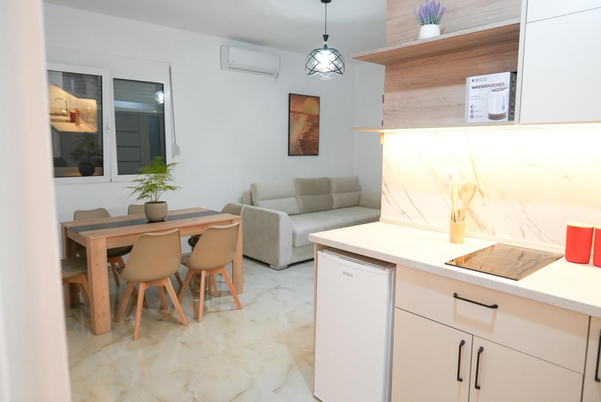 Mar Nero Apartments Bregvija Exteriér fotografie