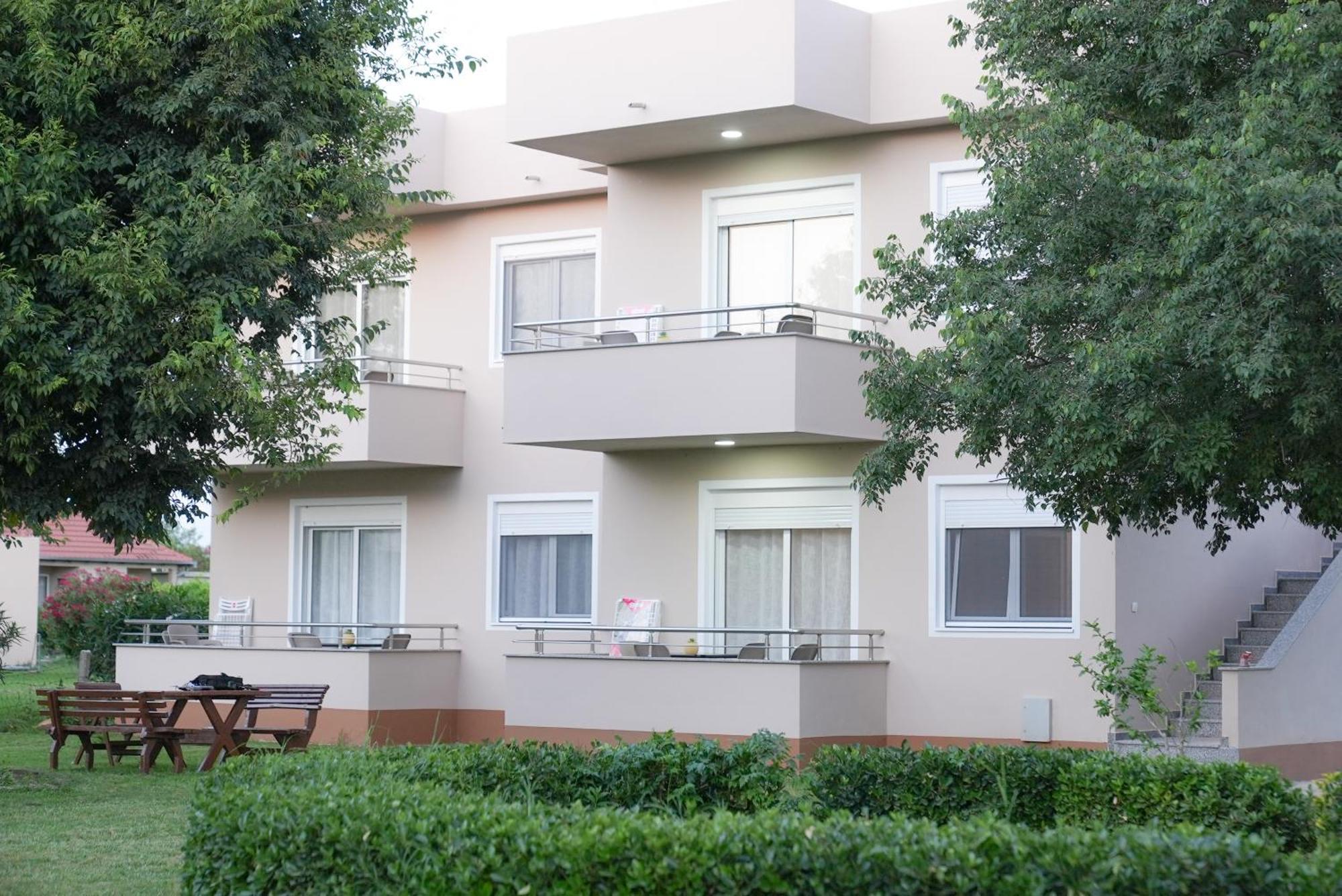 Mar Nero Apartments Bregvija Exteriér fotografie