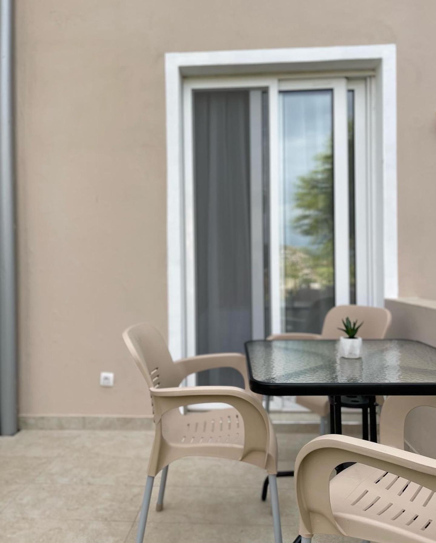 Mar Nero Apartments Bregvija Exteriér fotografie